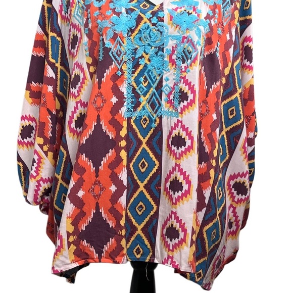 NWOT Savanna Jane Embroidered Aztec Boho Western Sz S Dolman Sleeve Blouse - Picture 3 of 11